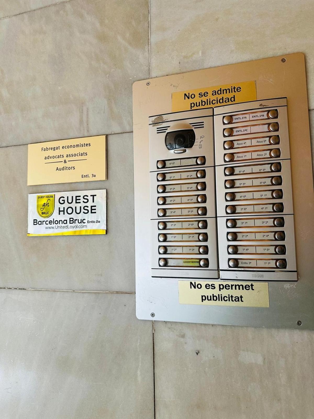 Guest House Barcelona Bruc Екстериор снимка