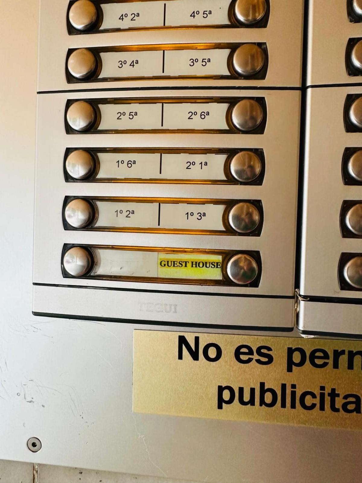 Guest House Barcelona Bruc Екстериор снимка